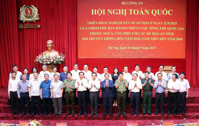 Phòng ngừa chủ động, bền vững; ứng phó kịp thời và hiệu quả các đe doạ an ninh phi truyền thống -0