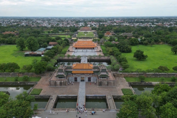 Giữ gìn bản sắc kiến trúc của Huế- một đô thị cung đình đang chuyển mình thành đô thị hiện đại