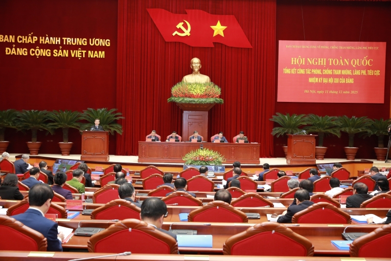 Tiếp tục xu thế chủ động tấn công, phát hiện và xử lý nghiêm tham nhũng, lãng phí, tiêu cực