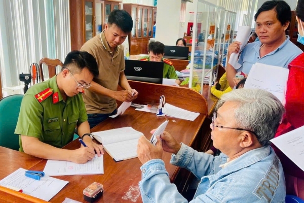 Công an 3 cấp tinh, gọn, mạnh, hiệu năng, hiệu lực, hiệu quả