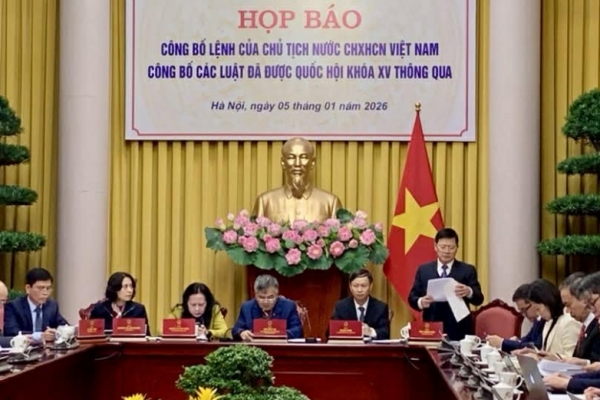 Công bố Lệnh của Chủ tịch nước về 13 luật