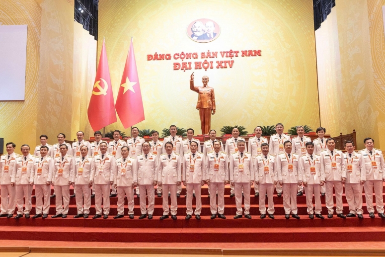 Đoàn đại biểu Đảng bộ Công an Trung ương đóng góp nhiều ý kiến vào 4 dự thảo Văn kiện trình Đại hội Đảng