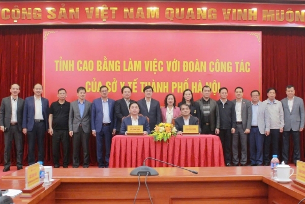 Hà Nội hỗ trợ đào tạo, chuyển giao kỹ thuật cho y tế Cao Bằng