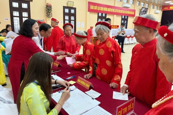 Lật tẩy thủ đoạn “tung hỏa mù” bôi nhọ, gây nhiễu dịp bầu cử