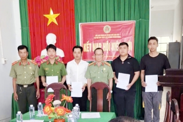 Cần Thơ: Chi hội Cựu CAND phường An Bình và Thuận Hưng sơ kết hoạt động quý I/2026