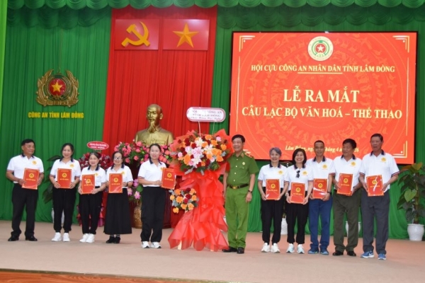 Hội Cựu CAND tỉnh Lâm Đồng ra mắt Câu lạc bộ Văn hóa - Thể thao