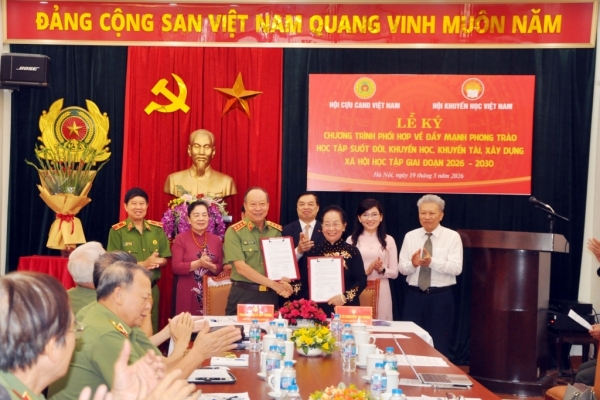 Khẳng định vai trò của Hội Cựu CAND Việt Nam và Hội Khuyến học Việt Nam trong xây dựng xã hội học tập