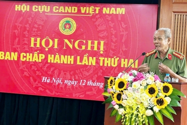 Chuyện về chú Hai Đức: Từ trinh sát An ninh thời chiến đến "người truyền lửa" Hội Cựu CAND thời bình